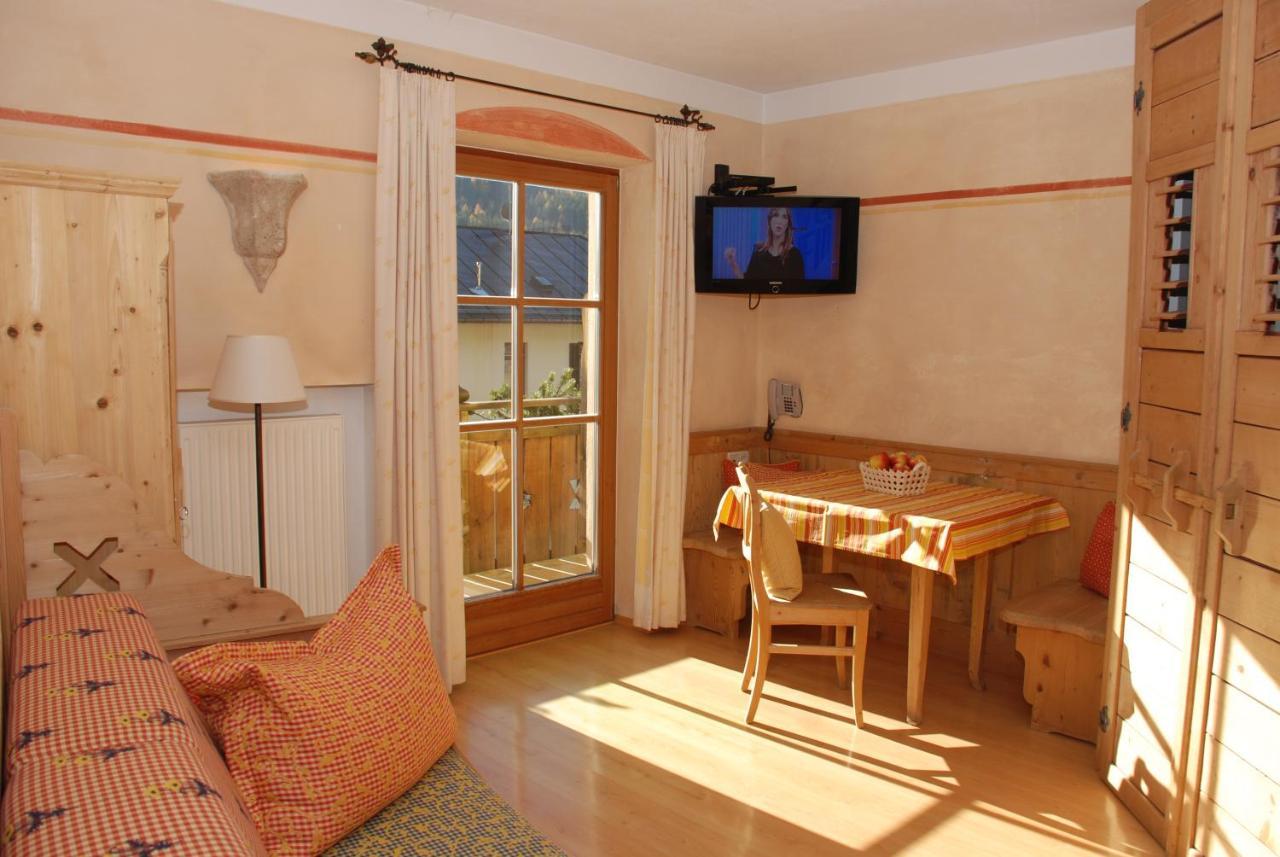 Piccolohotel Tempele Residence San Candido Exterior foto